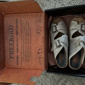 Freebird Caprice Beige Sandals